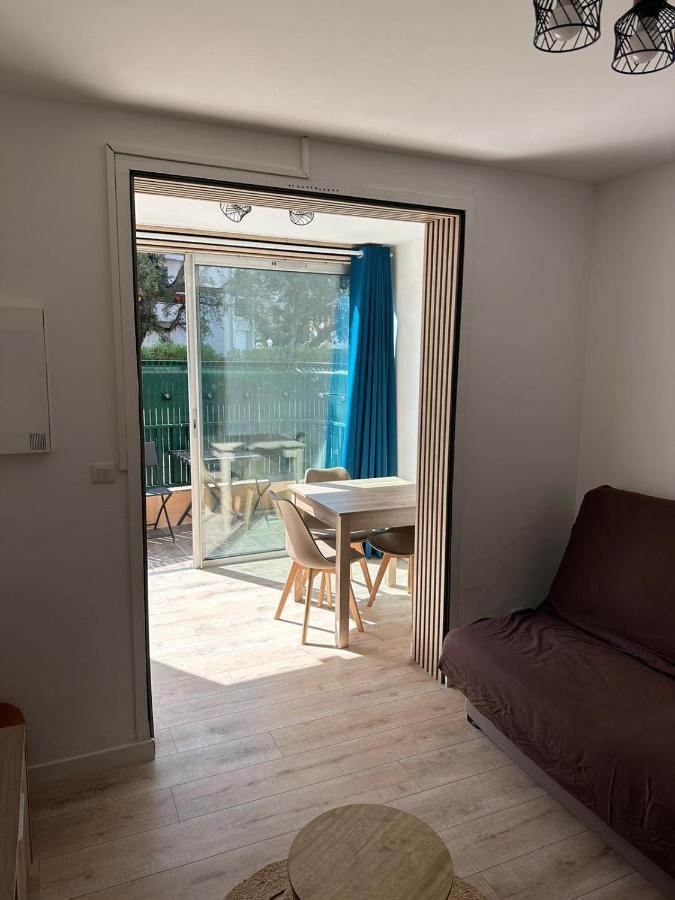 Charmant Studio Neuf 150M Plage Sur Avenue Principale Climatise Et Parking Cavalaire-sur-Mer Exterior photo